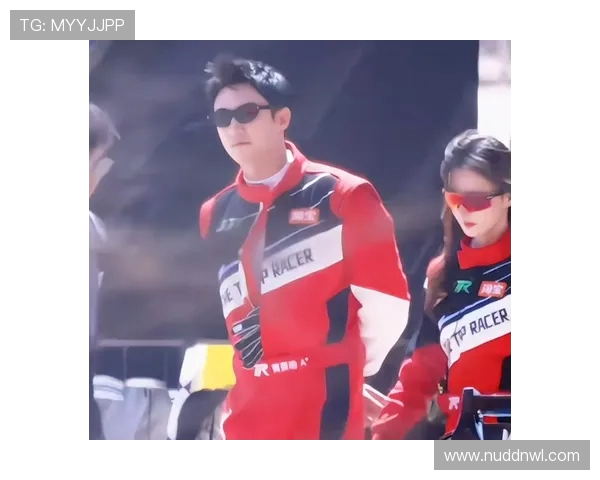 黄景瑜携黄明昊金晨狂飙风驰赛车手！车技炸裂燃爆赛道，演技综艺感双突破